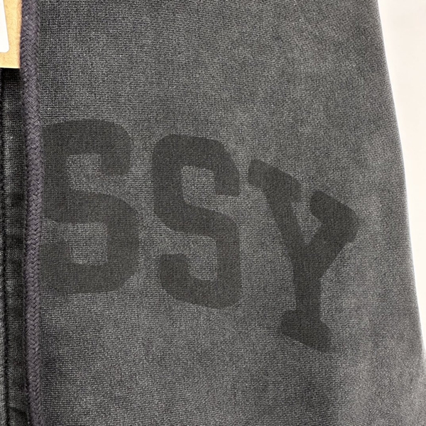 ブランドパーカー着用イメージ